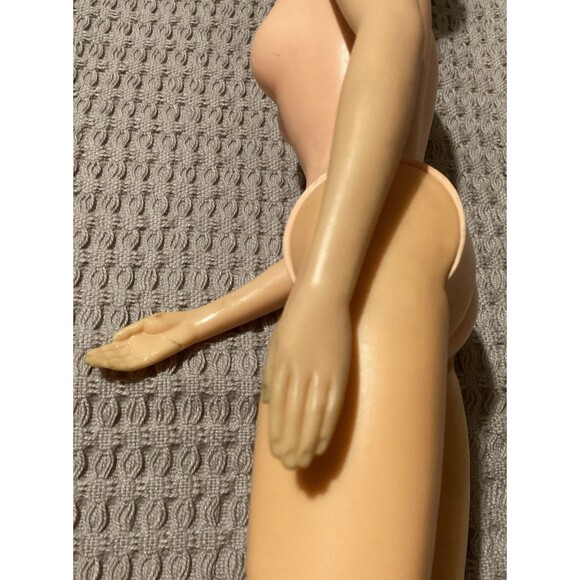 JUDY LITTLECHAP Doll 1963 Remco 13 Inch Naked For Parts Damaged Right Hand - Picture 9 of 14